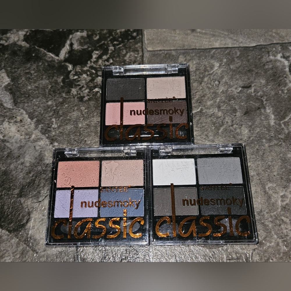 Nude Smoky Classic Eyeshadow Palette Bundle BNIB